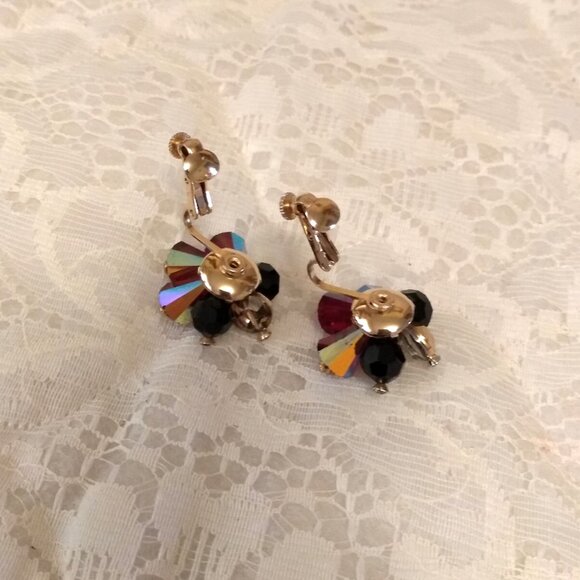 Vintage Purple Beads Gold Tone Earrings Non-Pierced Screw Clip Earrings - Picture 6 of 7